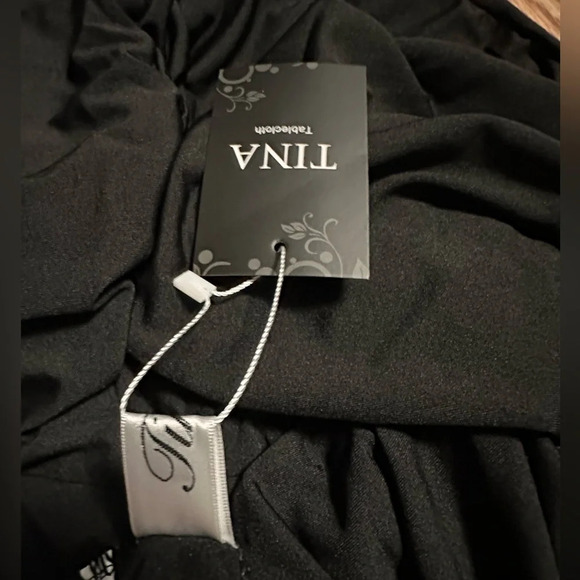 Tina's 4 Pack 32x43 Inch Highboy Spandex Cocktail Table Cover Black - Picture 8 of 8